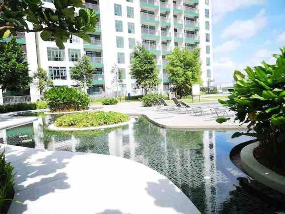 Homenest Jb City Poolview Suite By Cozy Home ジョホールバル エクステリア 写真