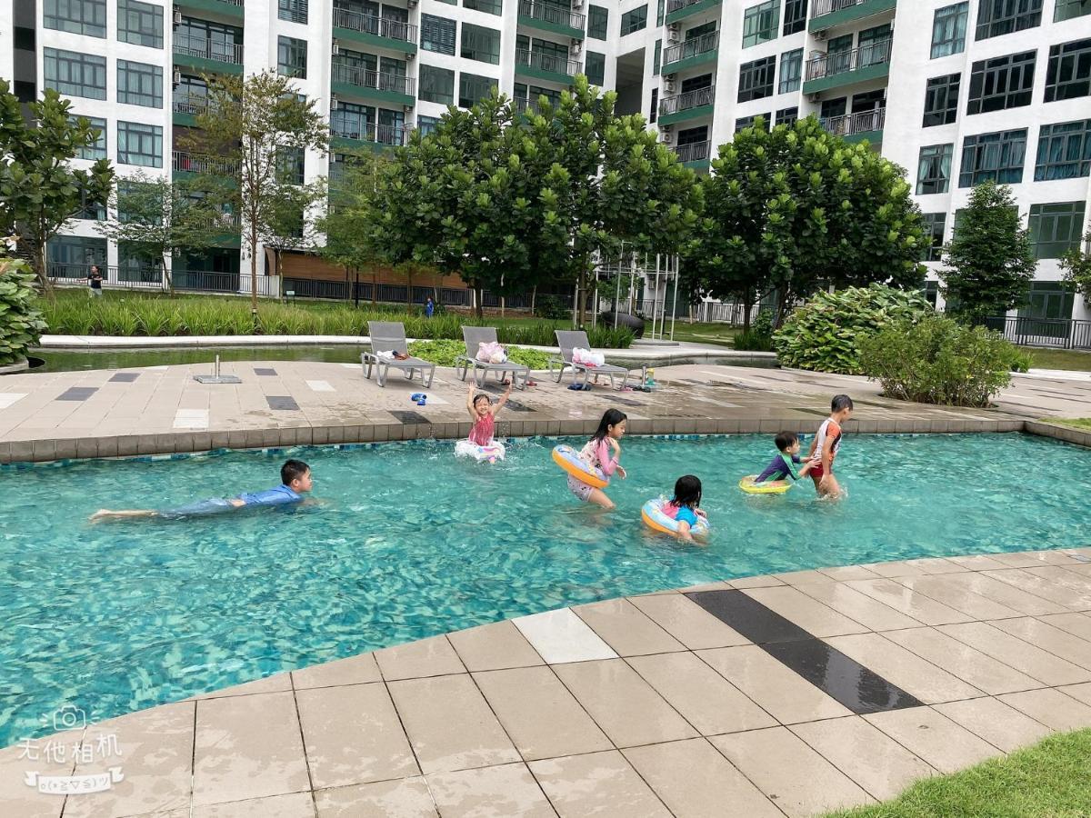 Homenest Jb City Poolview Suite By Cozy Home ジョホールバル エクステリア 写真