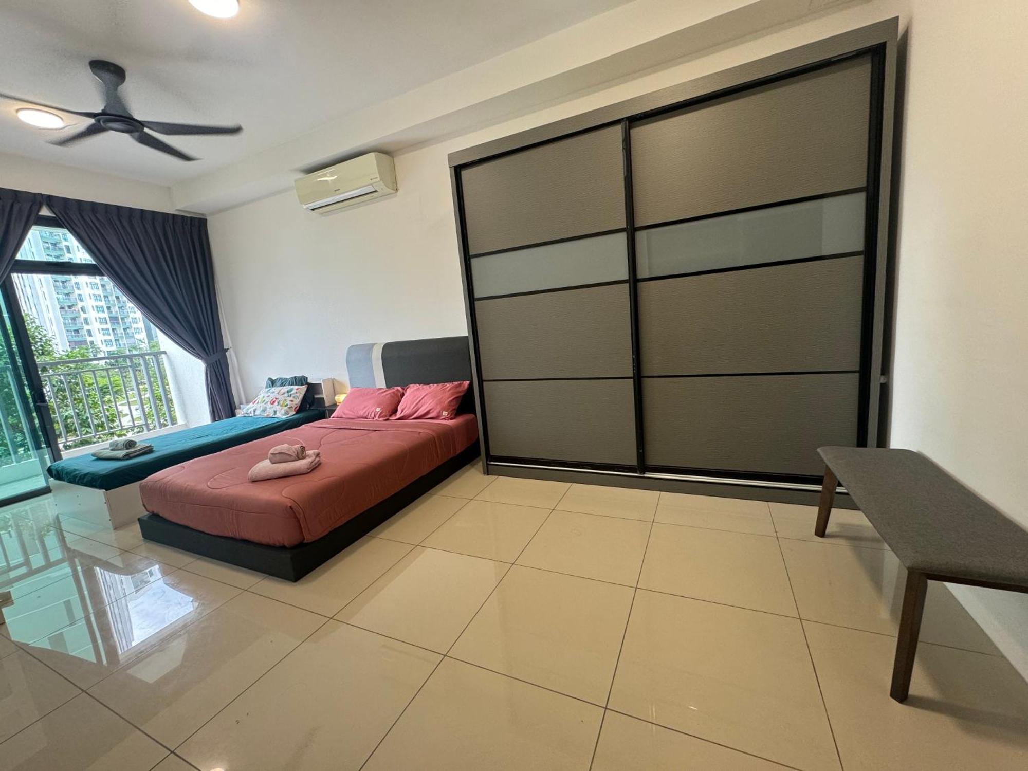 Homenest Jb City Poolview Suite By Cozy Home ジョホールバル エクステリア 写真