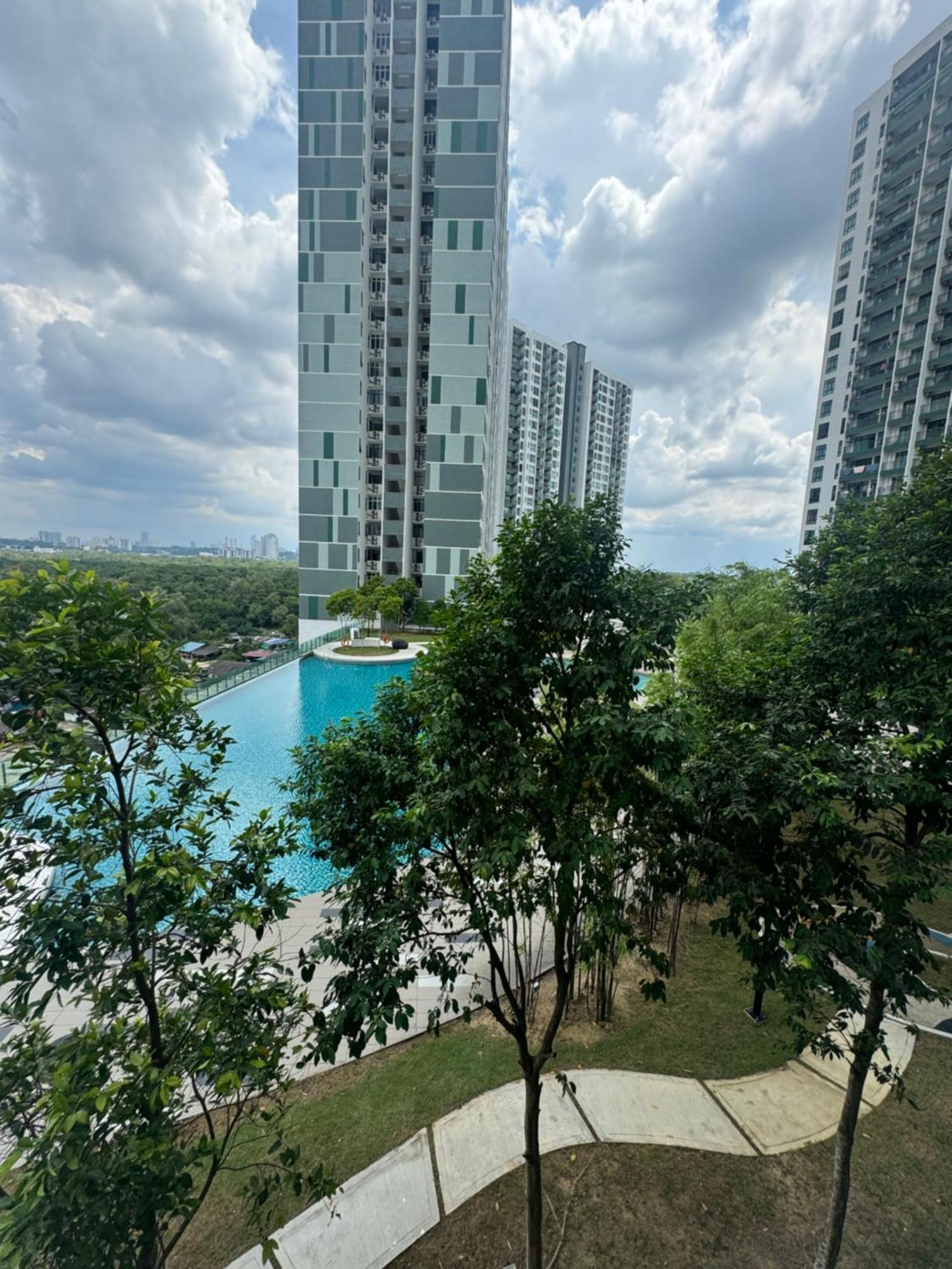 Homenest Jb City Poolview Suite By Cozy Home ジョホールバル エクステリア 写真