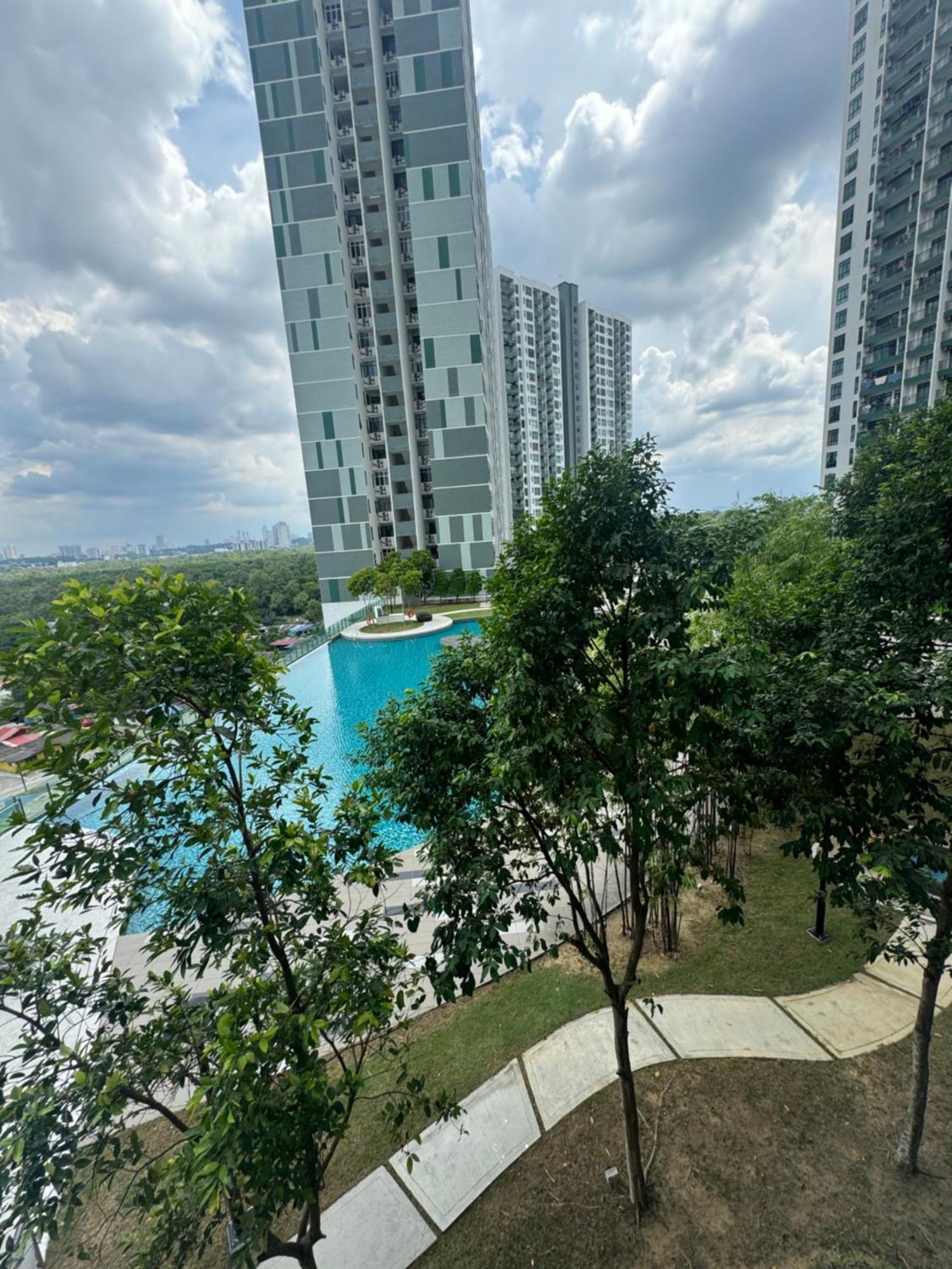 Homenest Jb City Poolview Suite By Cozy Home ジョホールバル エクステリア 写真